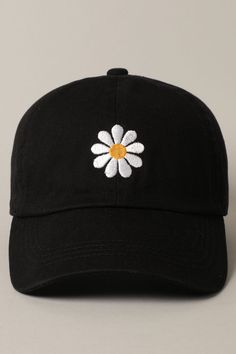 Add a touch of whimsy to your outfit with our Daisy Embroidery Baseball Cap. This cap features a charming daisy embroidery and is made with 100% cotton. The 6 panels design and adjustable strap back make it a perfect fit for anyone. It's a blooming good choice for a playful and stylish look. Daisy Icon, Panels Design, Baseball Cap Women, Daisy Embroidery, Beige Hat, Denim Baseball Cap, Embroidery Baseball, Womens Leather Belt, Men Baseball Cap