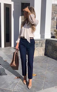 Work Attire Women, Elegantes Outfit Damen, Chique Outfit, Fashionable Work Outfit, Professional Work Outfit, Professional Outfits Women, Business Outfits Women, Office Outfits Women, Business Casual Outfits For Work