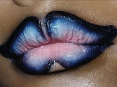 Avant Garde Lip Makeup, Editorial Lip Makeup, Cool Lip Makeup, Insane Makeup Looks, Lips Makeup Ideas, High Fashion Makeup Looks, Weird Makeup Ideas, Nail Ideas Unique