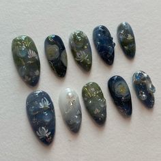 Nail Designs That Go With Everything, Art Museum Nails, Nail Inspo Creative, Advanced Nail Designs, Nature Aesthetic Nails, Art Inspired Nails, Shark Nails, Arty Nails, Acrylic Nail Inspiration