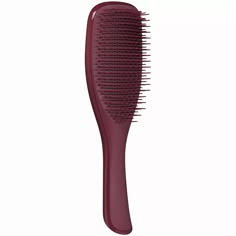 The Ultimate Detangler Hairbrush from Tangle Teezer is expertly designed to be used on wet hair to help confidently detangle, while reducing the chances of visible breakage.  Featuring with 325 unique teeth, the ‘Henna Red’ brush gently glides through the hair, effortlessly combing through knots and tangles without pulling or snagging, promoting smoothness and shine. Ideal for all hair types, the brush features a slim handle for grip and control, which helps prevent the brush from slipping out of your hand in the shower. Suitable for dry hair too, it can even be used to draw shampoo and conditioning treatments through the lengths for enhanced coverage. Tangle Teezer Aesthetic, 2025 Christmas, Leonor Greyl, Bleach London, Christophe Robin, First Aid Beauty