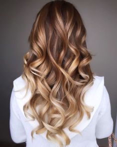 Tiger Eye Hair Color, Blonde Highlights With Lowlights, Auburn Hair With Highlights, Warm Bronde, Icy Blonde Highlights, White Blonde Highlights, Brown To Blonde Ombre, Red Blonde Hair, Brown With Blonde Highlights