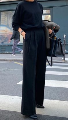 Black Evening Dress Elegant Midi, Classy Pants Outfits Chic, Edgy Office Style, Trendy Minimalist Outfits 2023, Womens Black Tie Outfit, Architect Fashion Women Outfits, Black Dress Outfit Classy Elegant Formal, Dark Pants Outfit, Dark Minimalist Outfit