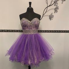 This Short Dress Features A Beautiful Lace And Jewel Accented Bodice, Jewel Accented Waistband, With Back Zipper Closure. Blue Sparkly Prom Dress, Bling Outfits, Formal Dance Dresses, Halter Homecoming Dress, Hot Pink Prom Dress, Sparkle Prom Dress, Sparkly Prom Dress, Gold Prom Dresses, Dresses Purple