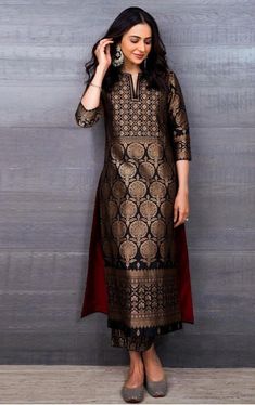 Neck Designs For Banarsi Suits, Black Banarasi Suit, Dress With Saree Material, Dresses With Sarees Material, Dress From Banarasi Saree, Silk Churidar Designs Ideas Patterns, Maroon Kurti Designs, Banarsi Kurti Design, Banaras Kurti Designs