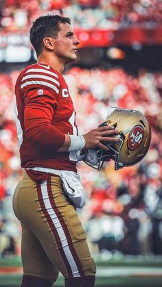 NFL football wallpaper background of San Francisco 49ers star quarterback Brock Purdy Football America, American Football Uniforms, 49ers Quarterback, 49ers Players, Nfl Football 49ers, Nfl Football Pictures, Nfl Football Art