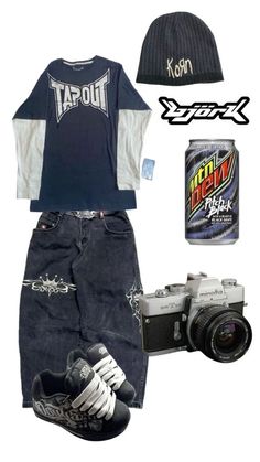 #fashion #aesthetic Jnco Pants, Baggy Outfit Ideas, Street Style Outfits Casual, Silly Clothes, Cooler Style, Outfit Collage, Baggy Clothes, Outfit Inspo Casual, Guys Clothing Styles