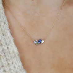 Cluster Necklace Gemstone, Swarosky Jewelry, Collaring Ceremony, Bridgerton Jewellery, Delicate Diamond Necklace, Birthstone Jewelry Mothers, Light Blue Sapphire, Antique Necklaces Design, Fancy Jewelry Necklace