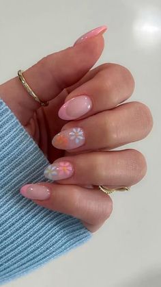 Spring Acrylic Nails, Simple Acrylic Nails, Almond Acrylic Nails, Short Acrylic Nails Designs, Oval Nails, Dipped Nails