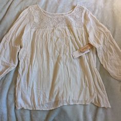 Great Condition, New With Tags, Never Worn. Size Women's Small. Top Shirt Blouse Pattern Lace Lacy White Cream Ivory Off Flowy Light Girl Girls Woman Women Casual Lace Trim Blouse For Spring, Casual Blouse With Lace Trim And Relaxed Fit, Cotton Tops With Lace Trim For Brunch, Cotton Blouse With Lace Trim For Brunch, Cream Relaxed Fit Top For Brunch, Cream Cotton Peasant Top For Spring, White Cotton Feminine Peasant Top, Cream Relaxed Fit Blouse For Day Out, Relaxed Fit Blouse With Lace Trim For Spring