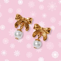 🎀 Enter to win here! 🎀 These bow earrings from Claire's tie your look together.