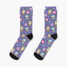 Super soft all-over printed knit socks with extra cushioning in the sole. Suitable for men and women. It's a bubble tea universe we are living in! Cute kawaii boba tea and space pattern for milk tea addicts and galaxy art lovers. A bubble tea filled sky with planets and stars. Unique gift idea. Kawaii Boba Tea, Tea Pattern, Kawaii Boba, Tea Clothes, Bubble Tea Shop, Space Pattern, Galaxy Pattern, Galaxy Art, Boba Tea