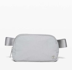 NWT LULULEMON Everywhere Belt Bag Silver Drop. New in packaging! The perfect gift! Shrek Cake, Lululemon Belt Bag, Lululemon Bags, Lululemon Everywhere Belt Bag, Back To School Fits, School Fit, Everywhere Belt Bag, Bag Silver, Birthday List