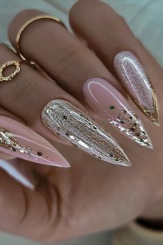 New Year Nails 2023 Vegas Birthday Nails, Diamonte Nail Designs, New Year Eve Nails Ideas, New Yrs Nails, Cute New Years Nails, Show Nails, Rosa Nails, Nails For 2023, Stage Dive