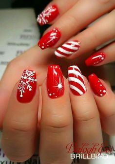 Red And White Christmas, Super Nails