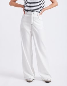 DESCRIPTION Elevate your wardrobe essentials with the Celeste Tencel Pants in White by 365 Days Clothing. These sleek pants are made from sustainable Tencel fabric, offering a luxuriously soft and breathable feel. Featuring a high-rise waist and a straight-leg fit, they provide a flattering silhouette while ensuring comfort. The classic five-pocket design is enhanced with contrasting stitching, adding a stylish touch to these versatile pants. Perfect for both casual and semi-formal occasions, th Elegant Wide-leg Pants With Five Pockets, Versatile Wide Leg Elastane Pants For Spring, Versatile Elastane Wide Leg Pants For Spring, Elegant Wide Leg Pants With Five Pockets, White Long Pants For Business Casual, Elegant High Waist Pants With Five Pockets, Business Casual White Long Pants, White High-waisted Pants With Five Pockets, Modern White Trousers