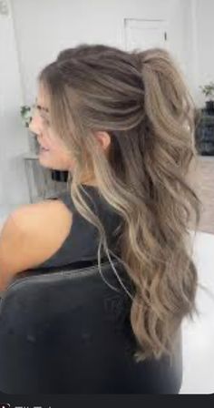 Up Hairstyles For Prom, Cute Up Hairstyles, Bridal Hair Half Up Half Down, Prom Hair Up, Half Up Hairstyles, Half Up Wedding Hair