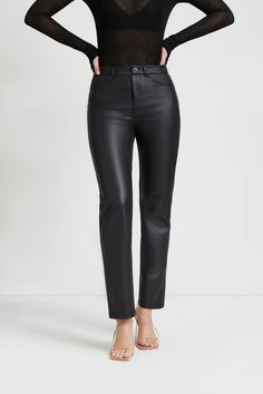 Meet the refined fit and upgrade your jeans for our Vinci Pants. Crafted from soft vegan leather, these sustainable faux leather pants offer just the right amount of sheen to lift your look. They also feature a high waist and modern straight legs—creating a best-selling vegan leather pant silhouette that will give you legs (and style) for days. | Sydney, in black, is 5'11" (180 cm) tall, wearing size L. Inseam length is approximately 31" (78 cm). Length from waist to hem is approximately 40" (10 Leather Leggings Outfit, Unique Leggings, Leggings Outfits, Vegan Italian, Fitness Outfits, Monochrome Outfit, Leather Pant, Black Turtleneck, Summer Clothing