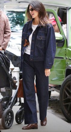 Kendall Jenner Denim Outfit, Outfit Inspo Kendall Jenner, Kendall Jenner Recent Outfits, Fall Outfits Kendall Jenner, Kendall Jenner Autumn Style, Kendall Jenner Fall Style, Kendall Fall Outfits, Kendall Jenner 2024 Street Style, Fall Model Off Duty Outfits