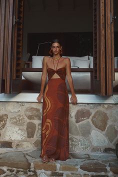 Mother Of All Waters Dress - Summer Vacation ‘24 | Johanna Ortiz Boho Elegant Style, Jazz Concert Outfit Black Women, Bright Resort Wear, Tropical Wedding Guest Dresses, Flirty Style Outfits, Beach Resort Dresses, Summer Style Colorful, Outfit Ideas For Puerto Rico Vacation, Luxury Resort Outfits