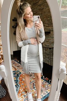 My Go-To Sites For Maternity Clothes | my kind of sweet | outfit ideas | pregnancy | preggo style | bump style | what to wear | women's fashion | style | working mom | stay at home mom | work from home mom | spring style #fashion #style #springstyle #momstyle #stayathomemom #workingmom #pregnancyclothes #bump #bumpstyle #preggo Bump Fashion, Pregnant Outfit, Mama Fashion, Maternity Work Wear, Pregnant Style, Pregnancy Fashion, Preggo Fashion, Pregnancy Style, Wardrobe Goals