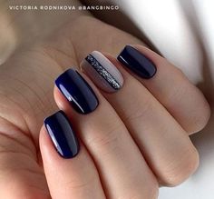 Navy Nail Ideas Acrylic, Navy Nails Design, Dark Blue Nails, Blue Glitter Nails, Navy Blue Nails, Pretty Nail Art Designs, Blue Nail Designs, Cute Gel Nails, Bride Nails