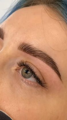 Natural Microblading Eyebrows, Brow Lamination Before And After, Lamination Brows, Laminated Eyebrows, Microbladed Eyebrows, Laminated Brows, Eyebrows Done, Eyebrows Goals, Eyebrow Lamination