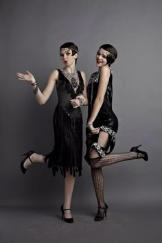 Burlesque Vintage, Roaring 20s Fashion, Paul Poiret, 20s Flapper, Gatsby Theme, Modern Costumes