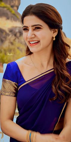 Samantha Half Saree, Samantha Aesthetic, Samantha Ruth Prabhu, Samantha Images, Samantha Pics, Half Sarees, Actress Hairstyles, Latest Model Blouse Designs, Samantha Ruth