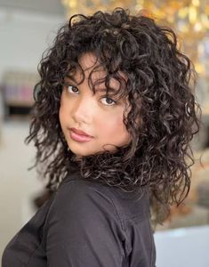 How To Style Thinning Curly Hair, Curly Hairstyles For Fine Hair, Curly Thinning Hair Styles, Curly Angled Bobs, Blonde Curly Bob, The Right Hairstyles, Fine Curly Hair, Frizzy Curly Hair, Large Curls