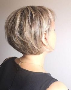 Short Bob Hair Styles, Bob Hair Styles, Short Bob Hair, Popular Short Haircuts, New Short Hairstyles, 50 Hair, Pixie Hair