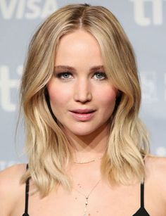 Best Hairstyles For Fine Hair, Style Fine Hair, Jennifer Lawrence Hair, Prom Hair Medium, Hairstyles For Fine Hair, Blond Balayage, Medium Long Hair, Bob Hairstyles For Fine Hair, Beauty Style