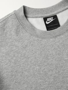 Nike's sweatshirt is simple and sporty. Made from soft cotton-blend jersey, it's embroidered with the brand's moniker at the chest. Nike Collection, Jersey Sweatshirt, Sweatshirt For Men, Nike Sweatshirts, Nike Outfits, Mr Porter, Nike Logo, Logo Embroidered, Fashion Advice