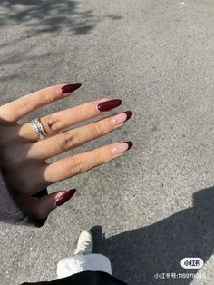 Sophisticated burgundy nails paired with sleek French tips and subtle pearl accents, perfect for a timeless holiday look! 🍷❄️

#HolidayNails #BurgundyNails #FrenchTips #ElegantNails #MinimalistNails #ChicNails #FestiveManicure #PinterestNails #Xiaohongshu Nails Burgundy, Burgundy Nails, French Tips, Holiday Looks, Holiday Nails