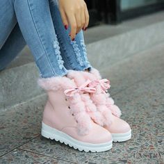 Lasaky - High-Quality Snow Boots in White and Pink with Thick Fleece Lining, Available in Various Sizes, Equipped with Lacing System - Perfect for Winter Trendy Pink Winter Boots, Cute Lace-up Winter Boots, Casual Fluffy Boots With Round Toe, Pink Boots For Outdoor Fall Activities, Fluffy Casual Winter Boots, Casual Fluffy Winter Boots, Pink Round Toe Boots For Winter, Cute Outdoor Winter Boots, Cute Winter Outdoor Boots