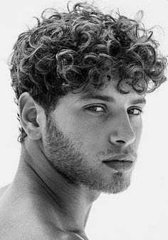 20mm curl with SuperSkin-V base. Curly hair systems suit men experiencing hair loss that have natural curls. Groom Hair Styles, Faded Beard Styles, Long Haired Men, Men's Curly Hairstyles, Male Haircuts Curly, Mens Hairstyle, Francisco Lachowski, Men's Hairstyles, Corte De Cabelo Masculino