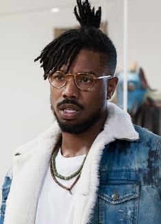 Art dealer chic Erik Killmonger, Black Panthers, Michael B Jordan, Corte De Cabelo Masculino, Dreadlock Hairstyles