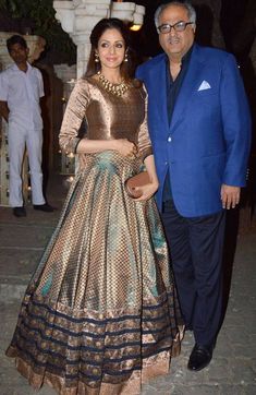 Sridevi and Boney Kapoor at Anil Kapoor's birthday bash. #Bollywood #Fashion… Sridevi Kapoor, डिजाइनर कपड़े, Lehnga Dress, Sari Dress, Indian Gowns, Ranveer Singh