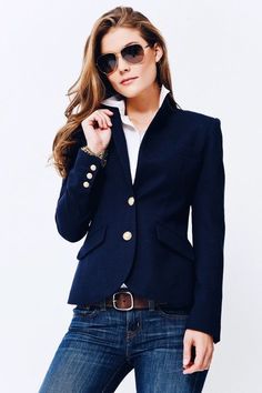 Professionally styled looks, personally styled for you and sent to your front door. Your personal stylist is waiting at FrontDoorFashion.com. Woman In Jeans, Stile Casual Chic, Women Dresses Classy, A Jacket, Outfit Trends, Blazer With Jeans, 가을 패션, Fashion Mode, Mode Inspiration