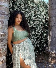 Outdoor Dates, Midsize Fashion, Look Plus Size, Curvy Model, Foto Poses, Mid Size, Summer Adventures, Mode Inspo, Curvy Girl Outfits