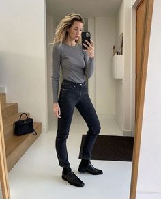 Fashion Style Guide, Anouk Yve, Minimalistic Outfits, Color Combinations For Clothes, Mode Casual, Pinterest Fashion, Weekend Wear, Mode Inspiration, Style Guide