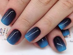 Color, black to teal instead of blue Unghie Sfumate, Unghie Nail Art, Square Nail Designs, Her Nails, Shiny Nails, Black Nail, Get Nails, Nails Gel, Dipped Nails