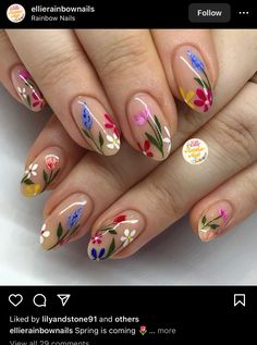 Bougainvillea Nails, Floral Gel Nail Designs, Poppy Flower Nail Art, Bridal Nails Floral, Wildflower Nail Art, Painted Flower Nails, Wild Flower Nails, French Tip With Flowers