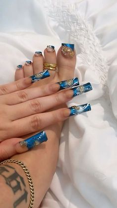 Blue Junk Nails, Oldies Nails, Junk Nails Bling, Early 2000 Nails, Business Shoot, Acrylic Toes, Acrylic Toe Nails, Manicure Nail Art