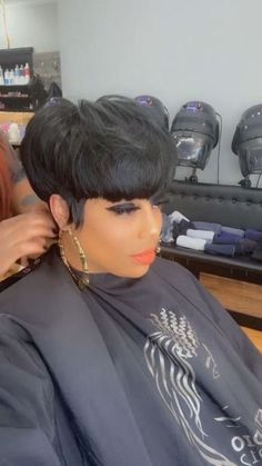 Mushroom Quick Weave Black Hair, Short Pixie Quick Weave Black Women, Bowl Haircut Women Black, Short Bowlcut Women, Short Weave Hairstyles Sew Ins, Pixie Bowlcut, 27 Piece Hairstyles Pixie Cuts, Pixie Quick Weave Black Women, Short Quick Weave Styles 27 Piece