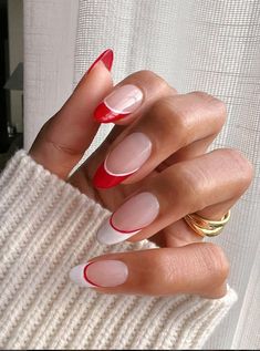 Red And White Nails, Autumn Nail, French Tip Nail Designs, Christmas Nails Easy, Easy Nails, Cute Christmas Nails, Christmas Gel Nails, Christmas Nails Acrylic, White Nail