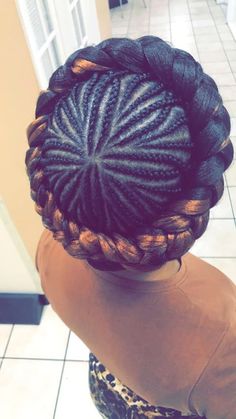 Running Late Hairstyles, Makeup Baddie, Fancy Ponytail, Box Braids Pictures, Hairstyles Diy, Updo Braids, Halo Braid, Black Ponytail Hairstyles