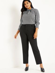 Plus Size Business Attire, Office Attire Women, Proper Attire, Women Work Outfits, Blind Hem, Professional Outfits Women, Short Article, Business Casual Outfits For Work, Work Clothing