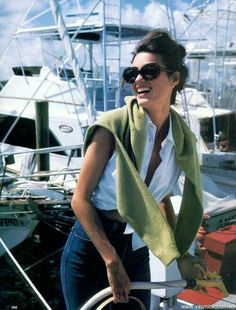 Maritime Chic. Look 80s, Adrette Outfits, Chique Outfits, Dresses Aesthetic, Estilo Preppy, On A Boat, Old Money Style