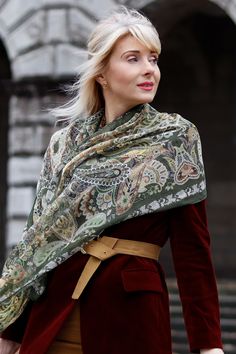 An Elizabetta long silk scarf will make any outfit you wear look fabulous. An intricate paisley pattern to give your look the perfect accent. 100% Made in Italy. Figure flattering size: Approx. 20” x 67". Years of trial and error taught us that this size scarf is one of the simplest to style and makes every woman look chic. 100% silk Georgette: A soft, super lightweight, slightly crinkly, sheer fabric that drapes beautifully. Pure luxury, naturally dyed: We use non-toxic vegetable dyes that pres Silk Shawl Scarf, Elegant Green Shawl For Fall, Silk Pashmina Shawl For Fall, Elegant Pashmina Shawl For Fall, Fall Pashmina Dupatta, Elegant Paisley Print Pashmina Shawl For Fall, Elegant Green Fall Shawl, Elegant Silk Shawl Scarf For Fall, Elegant Silk Dupatta With Paisley Print